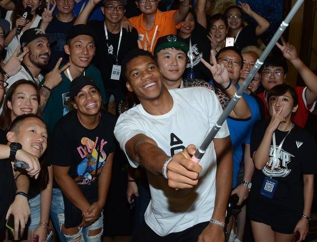 连打安全牌 连打安全牌