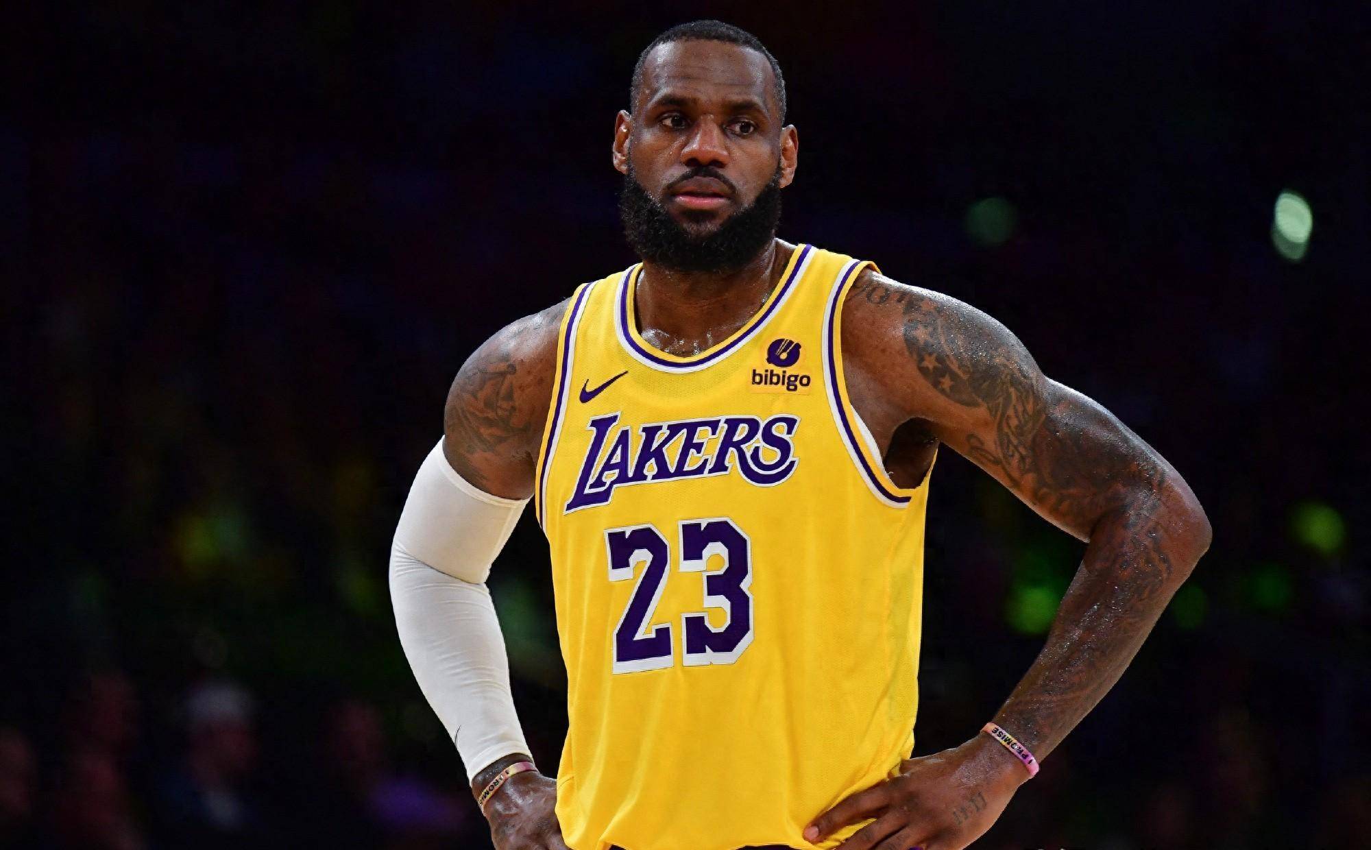 内马尔受伤 内马尔受伤