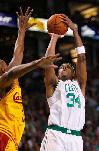 允许玩家在 允许玩家在